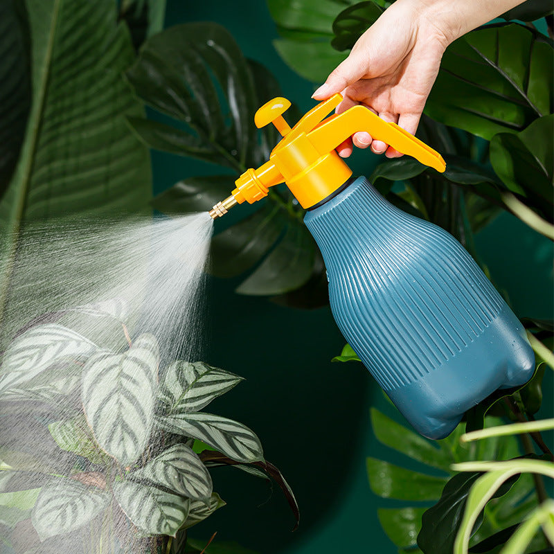 Gardening Nordic Color Collision Watering Can